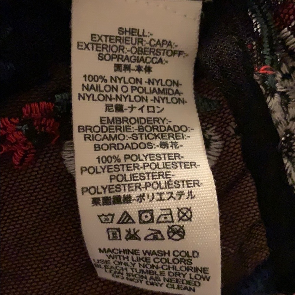 MAEVE ANTHROPOLOGIE Meadows Embroidered Top SMALL - Picture 6 of 7